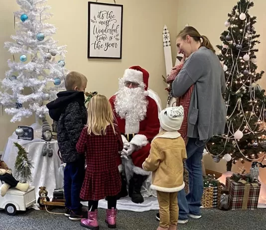 Spring Valley Public Library hosts a huge turnout for Santa!