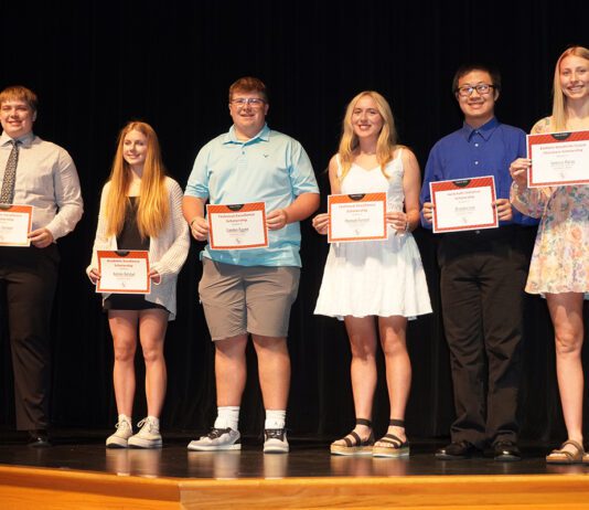 B-W High School holds Scholarships and Awards night