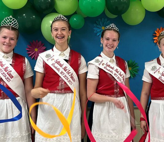 Queen’s Corner – Off to Clear Lake for Heritage Days