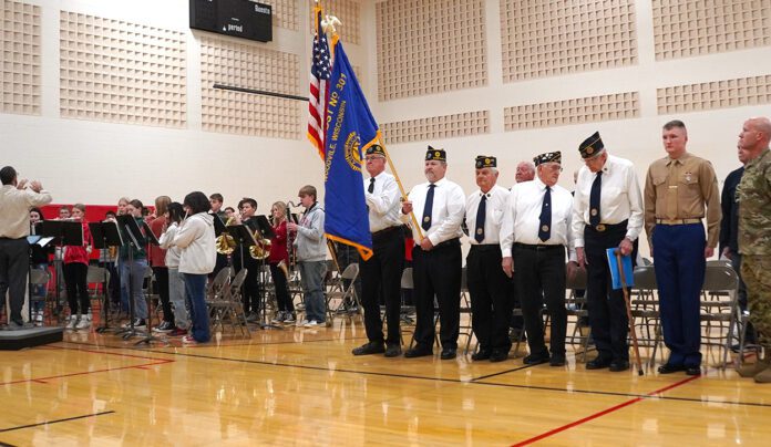 003MON-DSC02959-Natl.-Anthm(W)