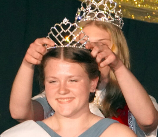 Queens Corner – Farewell. However, this is not a goodbye