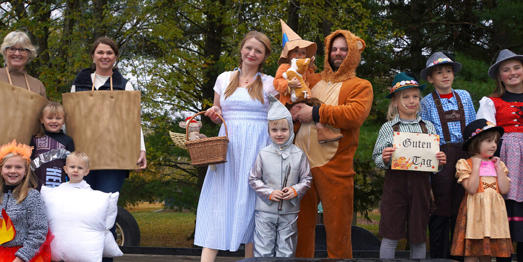 001FRI-DSC06081-Group(W)