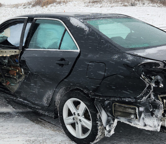 Elmwood man uninjured in two car crash Saturday