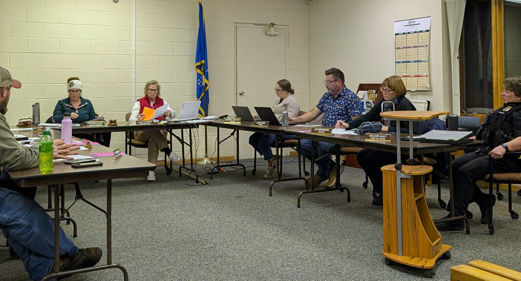 004WED-20251204_002851797-SV-Dec-Board(W)